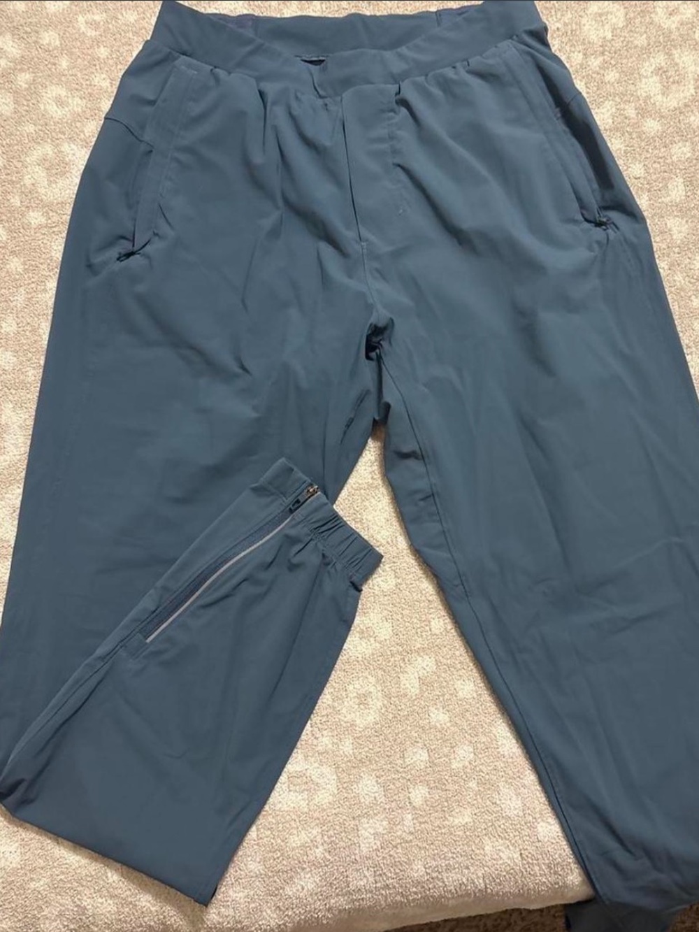 Lululemon Surge Joggers